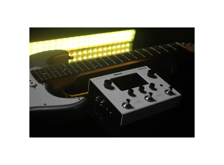 Hotone Ampero II Stomp 