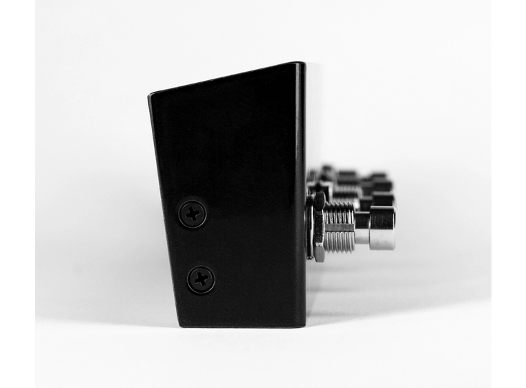 Meris Preset Switch 4-way Footswitch, provides additional control to pedals 