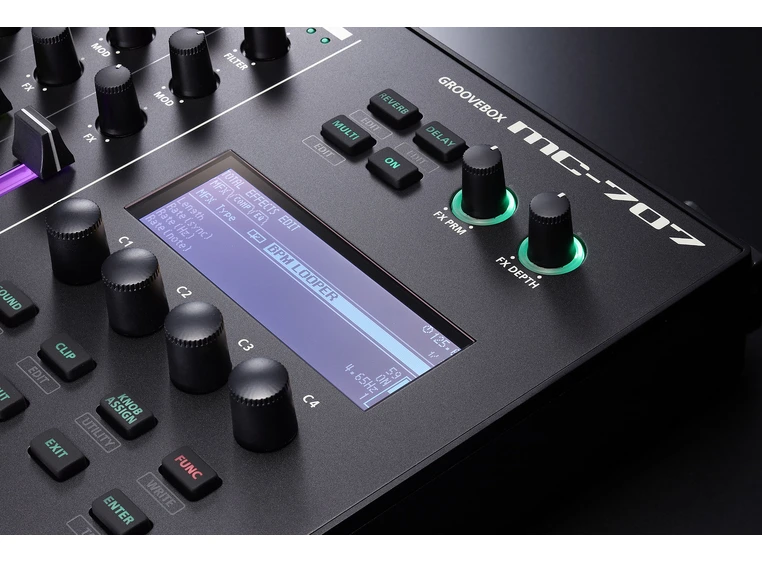 Roland MC-707 GROOVEBOX Music Workstation 