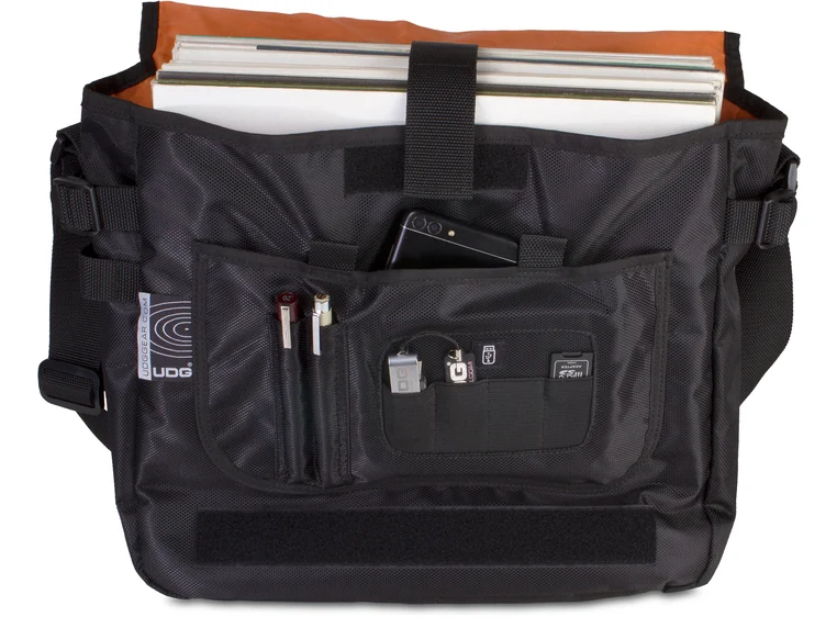 UDG Gear Ultimate CourierBag Black/Orange 