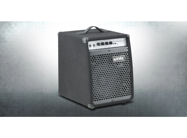 Warwick Basscombo 20w med 8 og diskant 