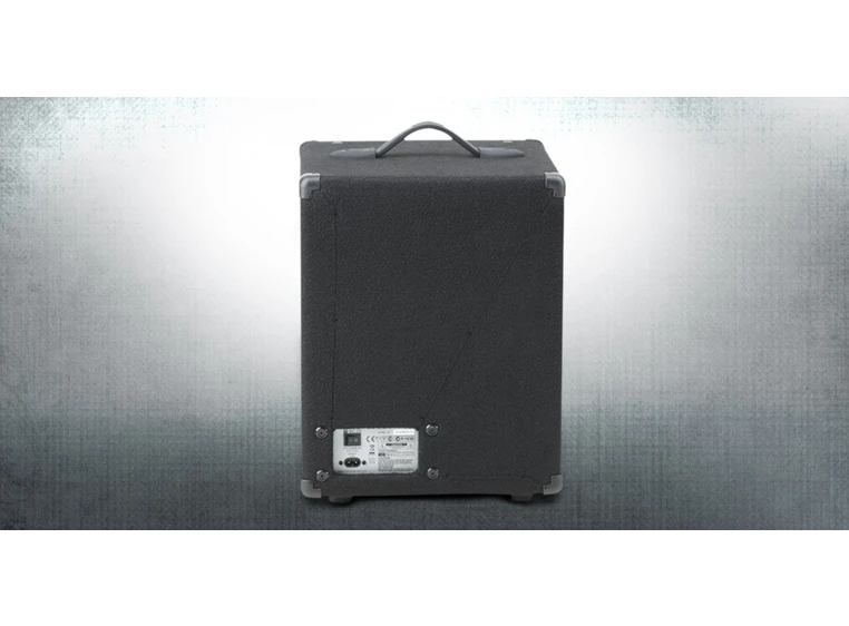 Warwick Basscombo 20w med 8 og diskant 