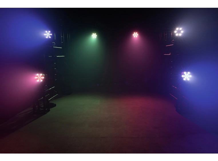 Eurolite LED TMH-X4 Moving Head Wash Zoom 