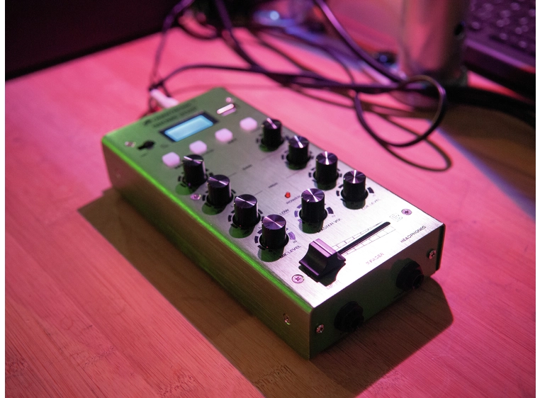 Omnitronic GNOME-202P Mini Mixer green 