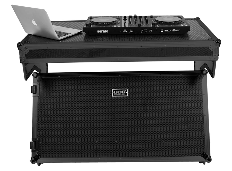 UDG Gear UDG Ultimate Flight Case Portbl Z-Style DJ Table Black Plus (Wheels) 