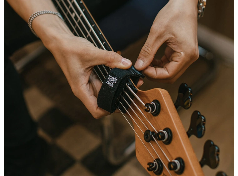 Ernie Ball EB-9614 Fretwrap Large 