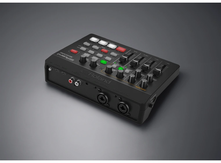 Roland VRC-01 AV Streaming mikser 