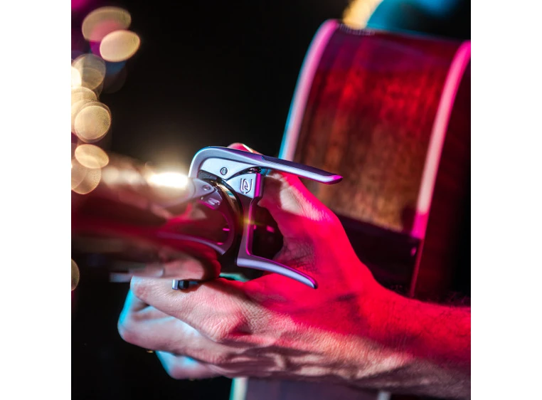 Dunlop 63CGM Trigger Fly Capo Curved Gun Metal 