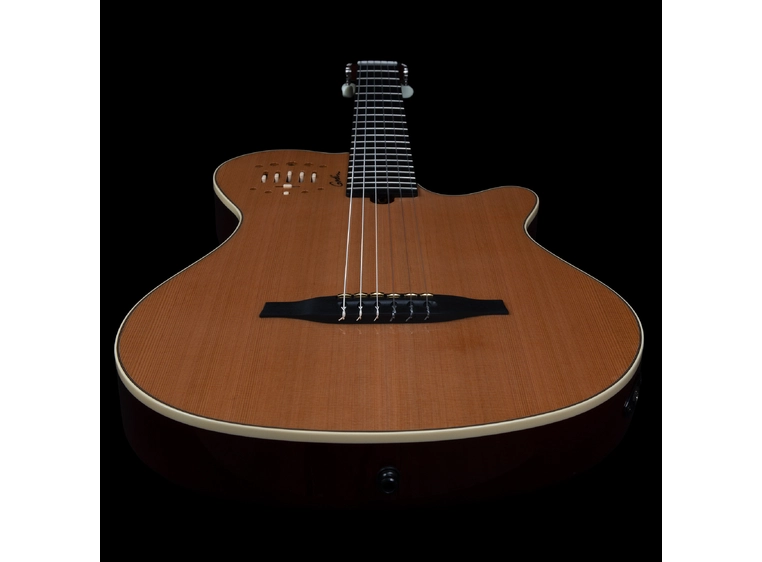 Godin Multiac Grand Concert Deluxe 