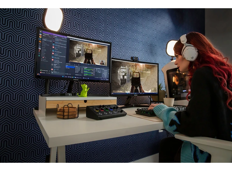 Roland Bridge Cast streaming mixer 