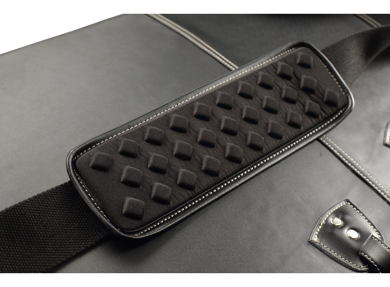 Warwick - Genuine Handmade Leather Bags Stryker / Buzzard Bass Gig Bag, Lefthand 