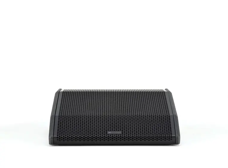 dB Technologies Vio W10 Ultra-slim wedge HF: 4x4 - LF: 10" Woofer 
