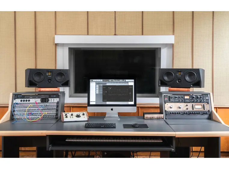 ADAM Audio A77H Active Monitor 2x7" woofer 