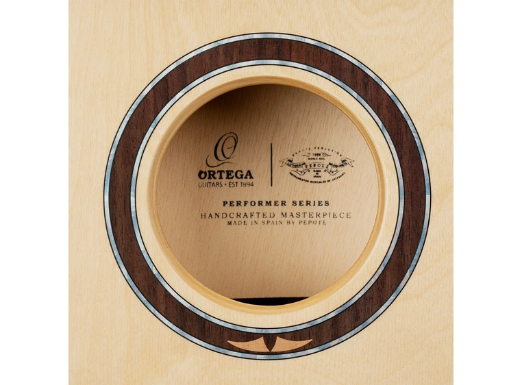 Ortega OCJPF-2-L Ortega Performer Cajon Cedar Front, Left 