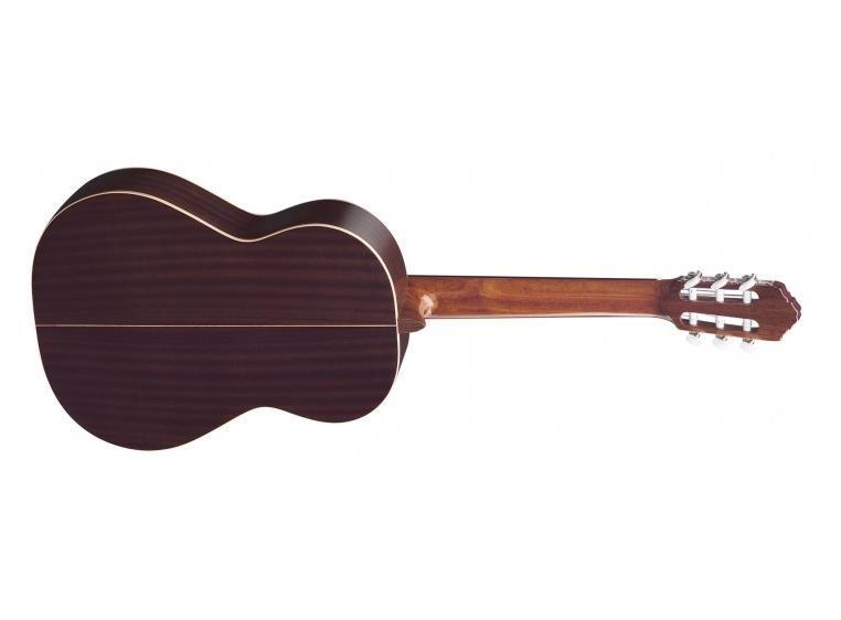 Ortega R210 Klassisk gitar 4/4 Size