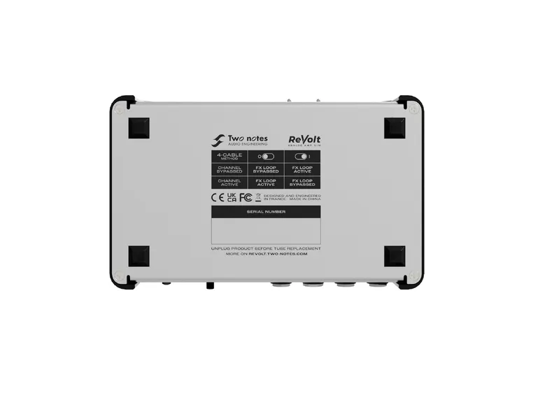 Two Notes ReVolt Bass Rørdrevet 3 kanals basspreamp med DynIR 
