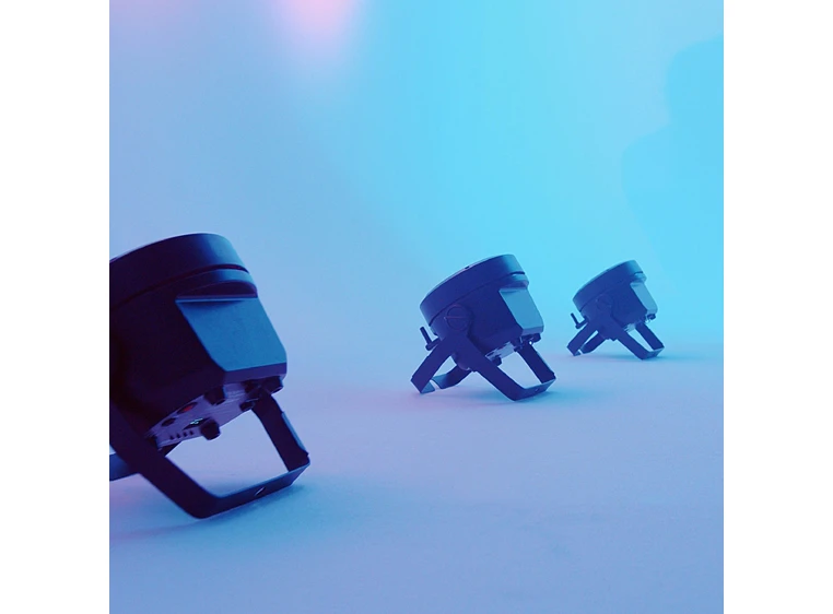 Cameo ROOT® PAR BATTERY 5A/4W Battery Powered RGBW LED spot 