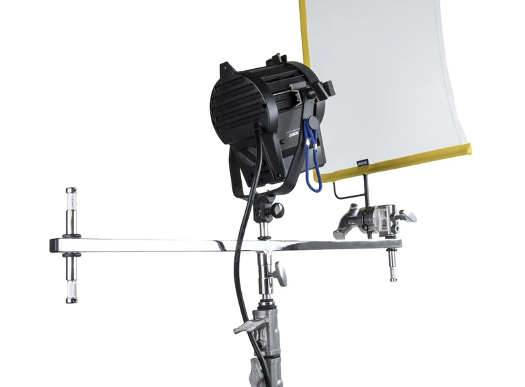 KUPO KS-066 T-bar, 16mm baby spigot 16mm hun - 5x 16mm han 