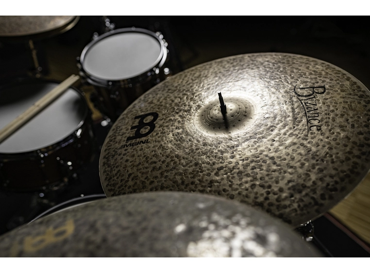 Meinl Cymbals B22BADTR Byzance 22 Big Apple Dark Traditional Ride 