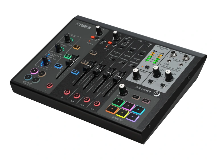 Yamaha AG08 Sort Alt-i-ett streamingmikser 