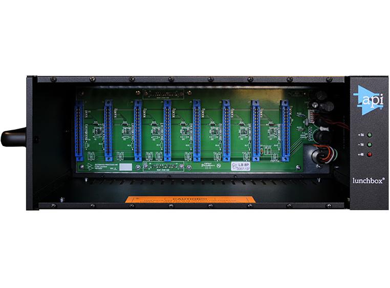 API 500-8B Lunchbox 8 slots rack m/PSU 500 Series rack, 250 mA x8, kanallink
