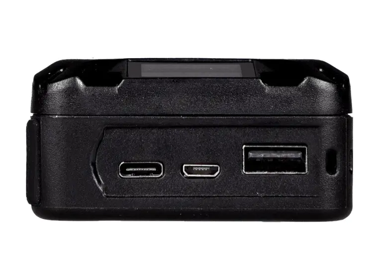 FXLION V-lock Nano One batteri 14.8V, 50Wh. D-tap, USB-A, USB-C inn/ut 