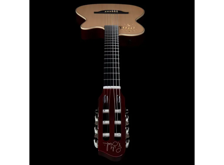 Godin Multiac Nylon Deluxe 