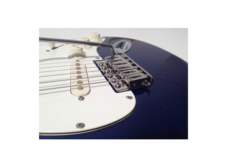 Hipshot 6-String Vintage Style Stainless Tremolo Bridge 6 Screw Mounting Black 