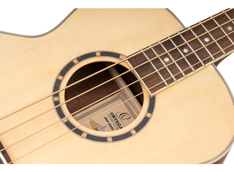 Ortega D7E-4 4-strängad Akustisk bass Med mik., Non cutaway, Natural 