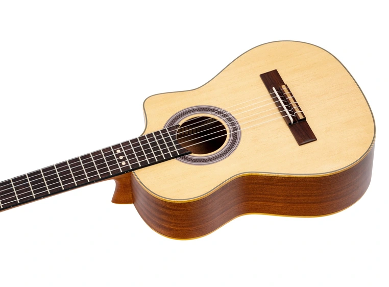 Ortega RQ25 Klassisk gitar Requinto, Spruce top 