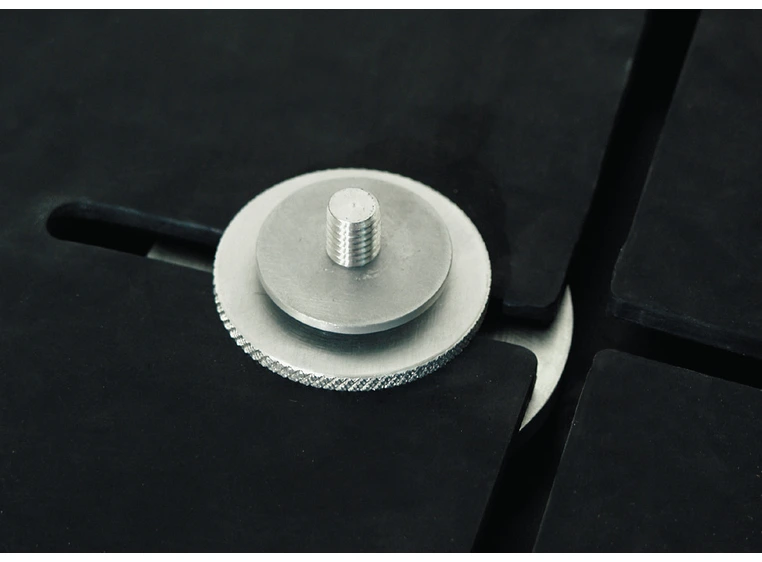 RockBag Bass Drum Pillow w/ Microphone Mount Plate (40,5 x 45,5 cm / 16" x 18") 