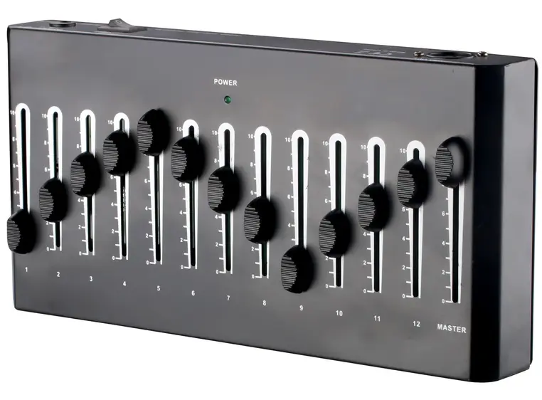 SBL 12 kanals DMX kontroller Batteri eller nettdrift. Adapter inkl. 