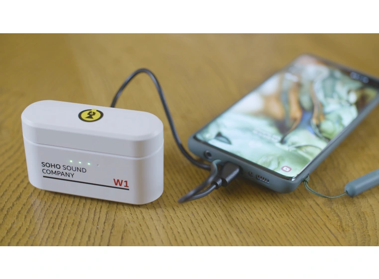 Soho W1 Trådløse øreplugger med innebygd powerbank, White City House 