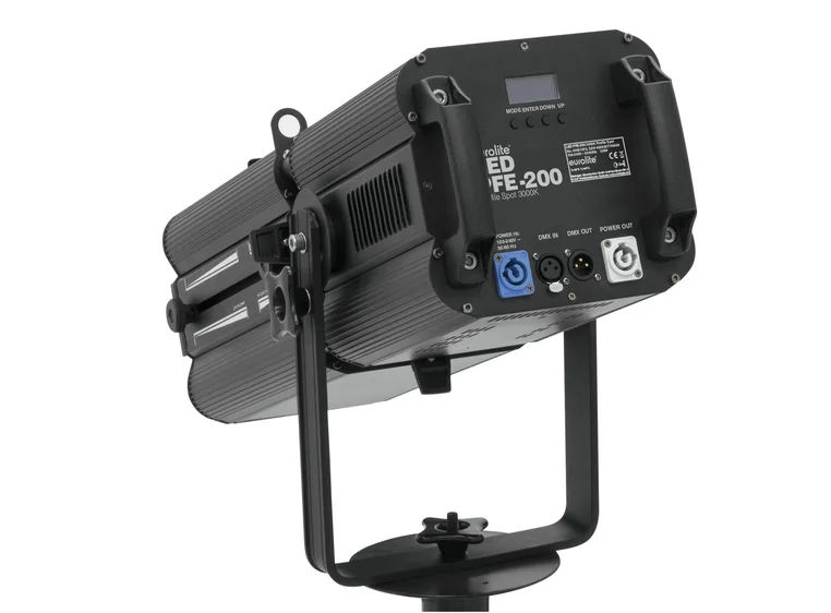 EUROLITE LED PFE-200 3000K Profile Spot 200 W warm white LED, zoom 