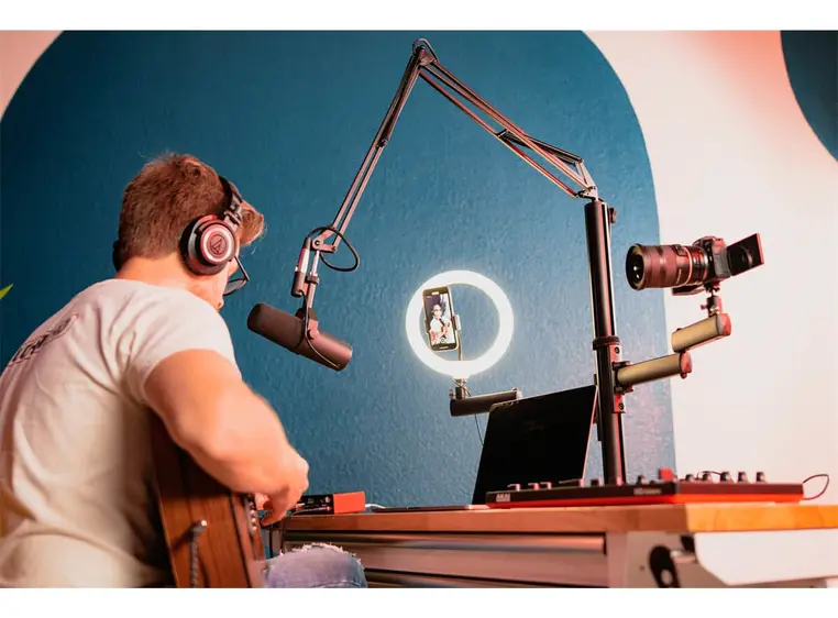 Gator Frameworks GFW-ID-CREATORTREE Creator Tree with Light Mic 