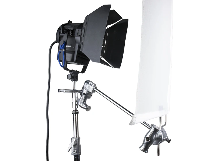 KUPO KS-148 3 veis 16mm adapter For feste av lamper etc. 