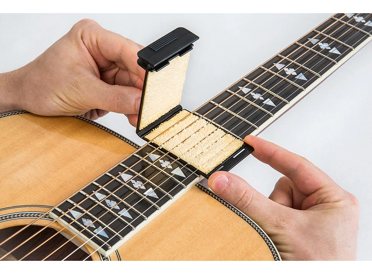 RockCare StringJet 64 - String Cleaner (6-String Guitar & 4-String Bass) 