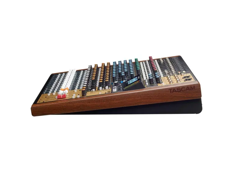 Tascam Model 16 16/14-channel Multitrack Recorder/mixer 