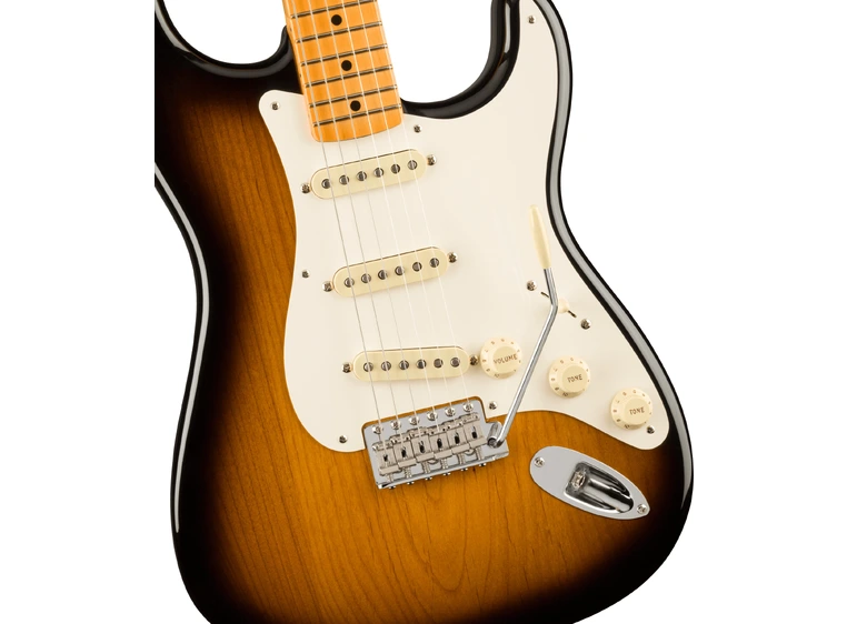 Fender Am Vtg II 1957 Stratocaster 2-Color Sunburst, Maple Fingerboard 