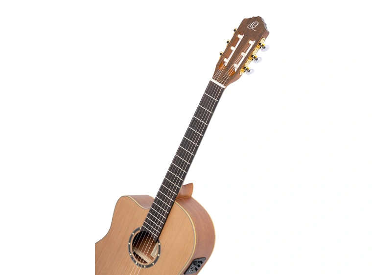 Ortega RCE131SN-L Klassisk gitar 4/4 Størrelse, med mik, Slim neck, Lefthand 