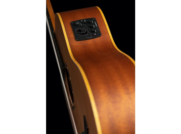 Ortega RCE131SN-L Klassisk gitar 4/4 Størrelse, med mik, Slim neck, Lefthand 