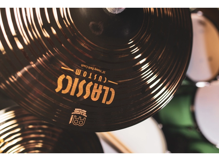 Meinl Cymbals CC16HDAC Classics Custom 16 Heavy Dark Crash 