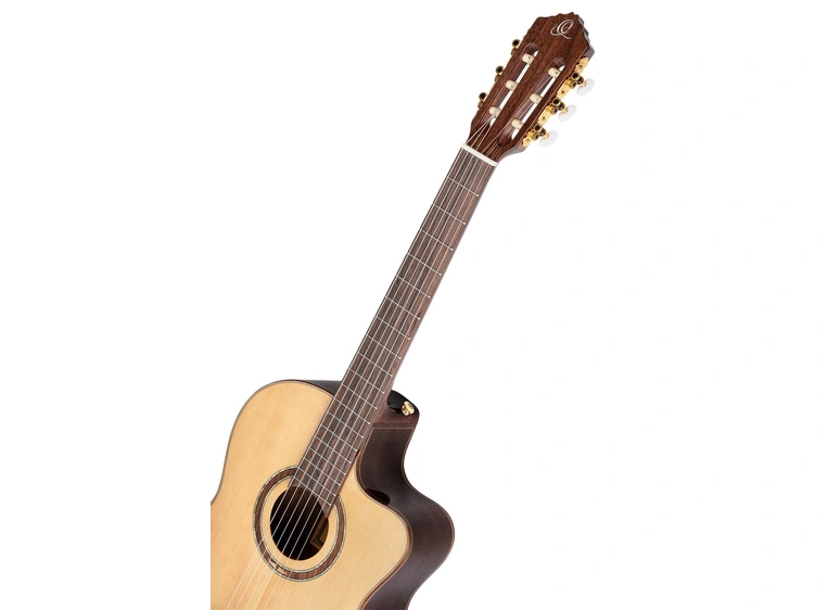Ortega RCE158MN Klassisk gitar 4/4 Size, med mik, Medium neck 