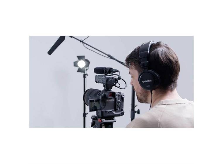 Tascam CA-XLR2D-F Mikrofonadapter til kamera, Fujifilm