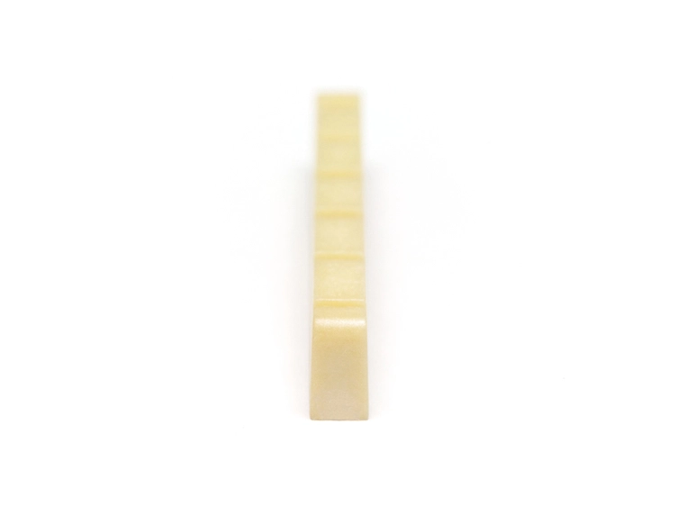 Graph Tech TUSQ PQ-1600-00 - Bass Nut Flat, Slotted, 6-String 