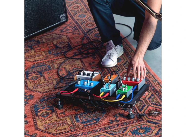 Palmer Pedalbay® 40 PB Pedalboard incl.WTPB40 Powerbar 