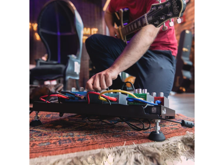 Palmer Pedalbay® 40 PB Pedalboard incl.WTPB40 Powerbar 