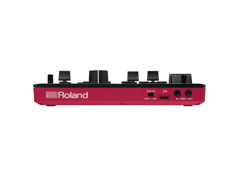 Roland E-4 Voice Tweaker Aira Compact