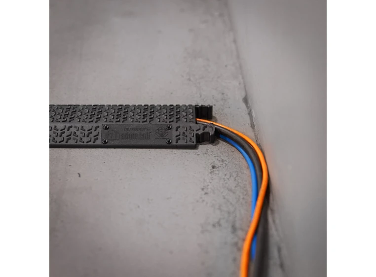 Defender XPRESS 100 BLK R Cable protector 100mm retail, black 