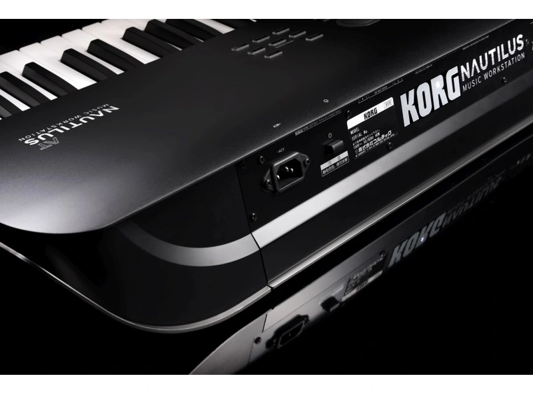 Korg Nautilus 61 AT Workstation-flaggskip med Aftertouch 